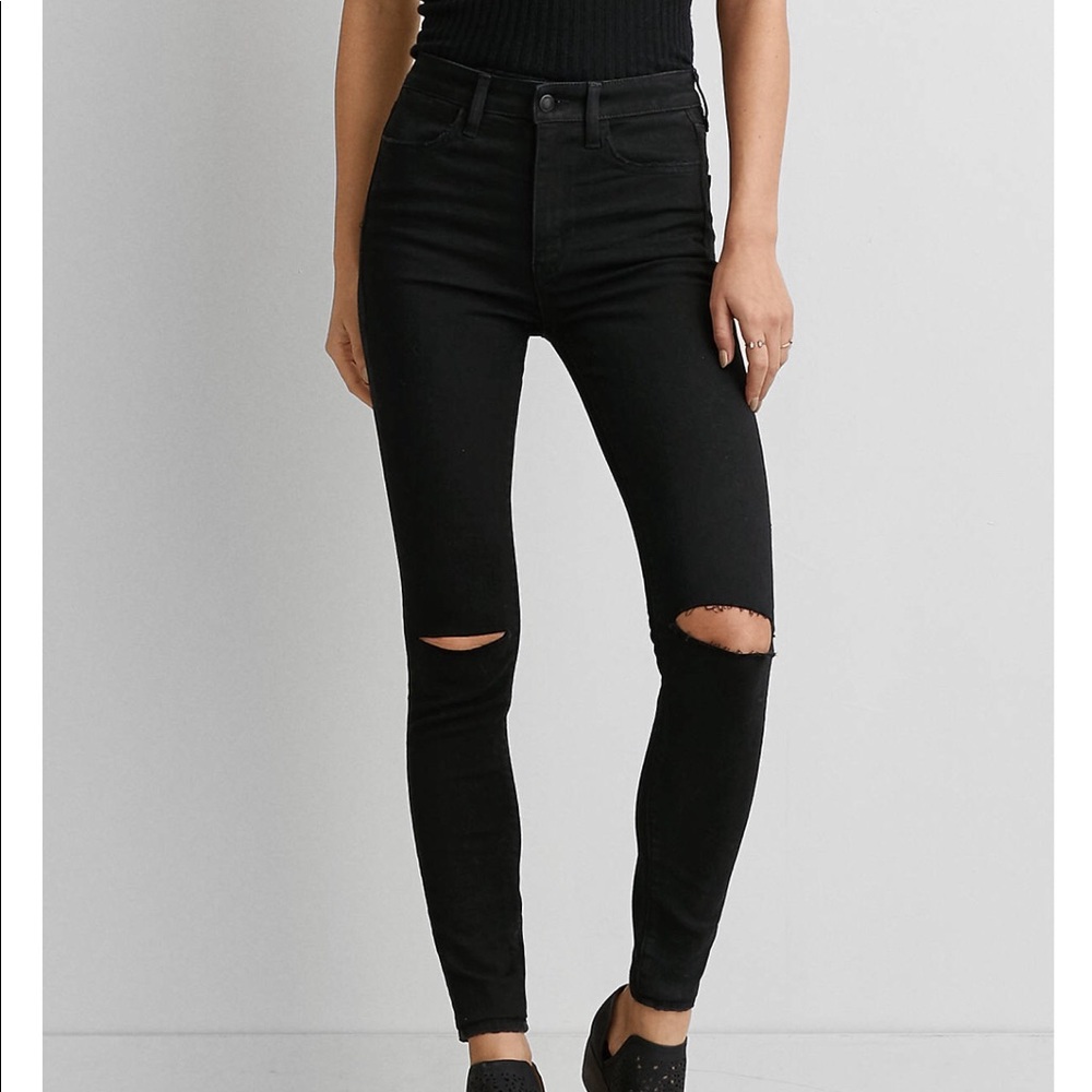 American Eagle Black High Waisted Knee Rips Jeans